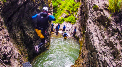 Canyoning Annecy Haute Savoie Bureau Des Guides D Annecy